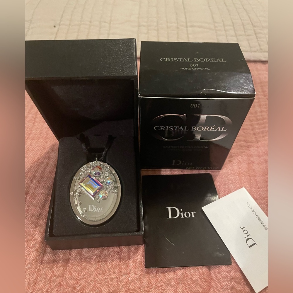 Dior Crystal oval Necklace